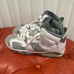 Jordan 6 retro cool grey sneakers size 6.5